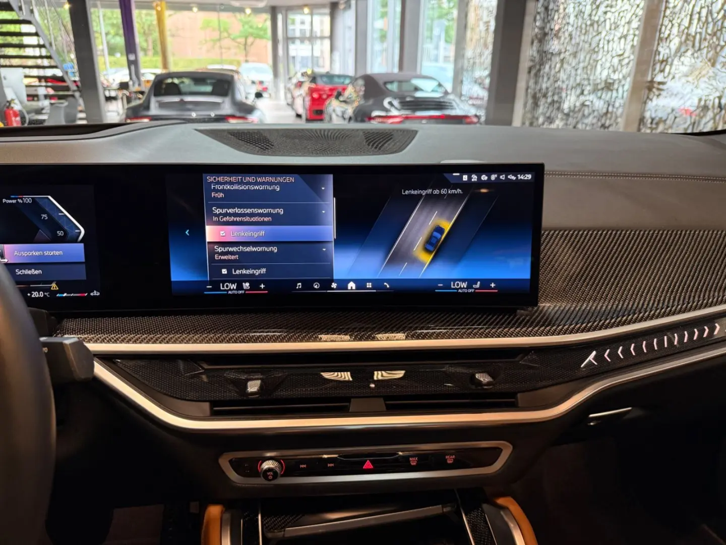 X6 40i xDrive M Sport~PANO SKY~SOFT CLOSE~H&K~