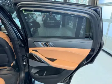 X6 40i xDrive M Sport~PANO SKY~SOFT CLOSE~H&K~