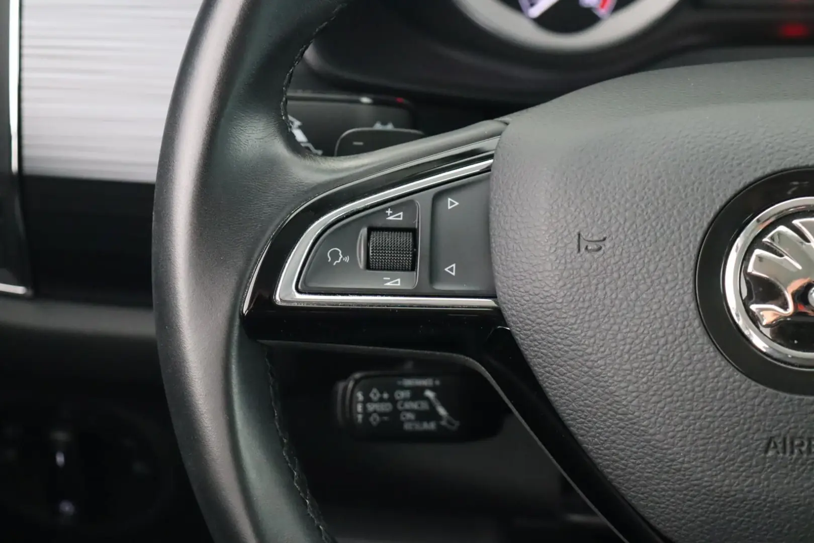 KODIAQ AMBITION 2.0TSI DSG 4x4 LED STANDHEIZUNG