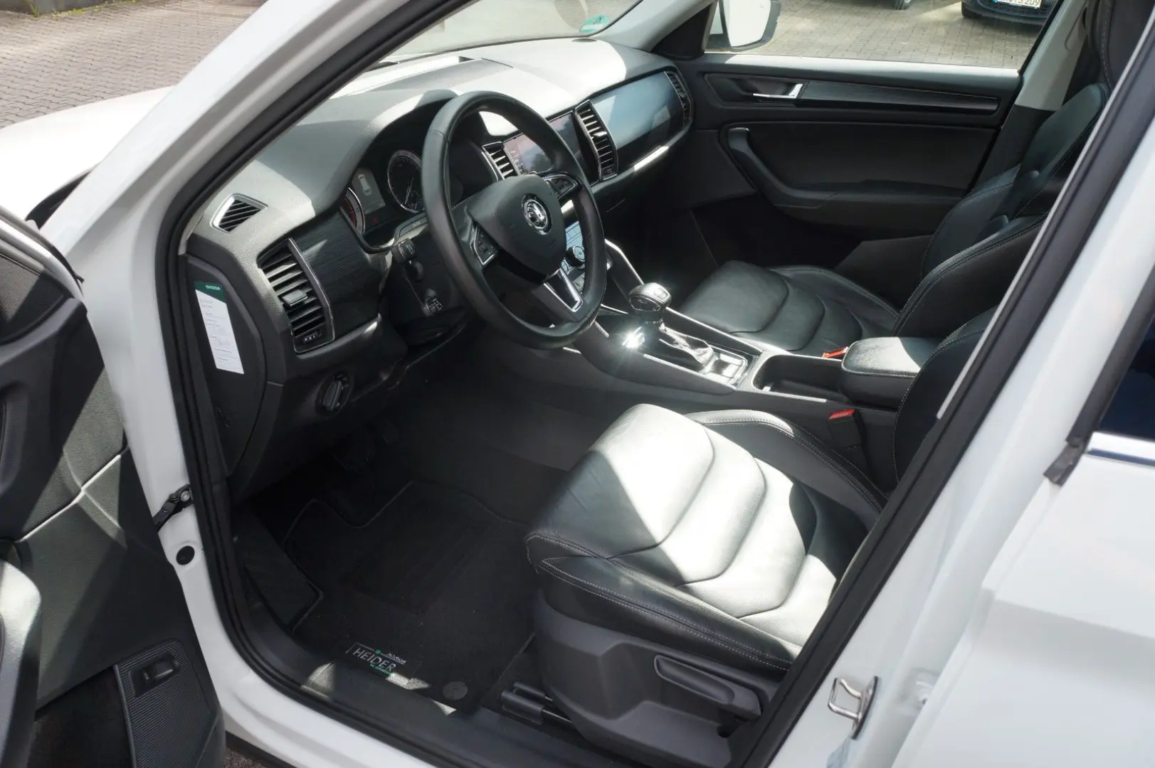 Kodiaq Soleil 4x4 DSG STDHZ KAMERA PDC LED