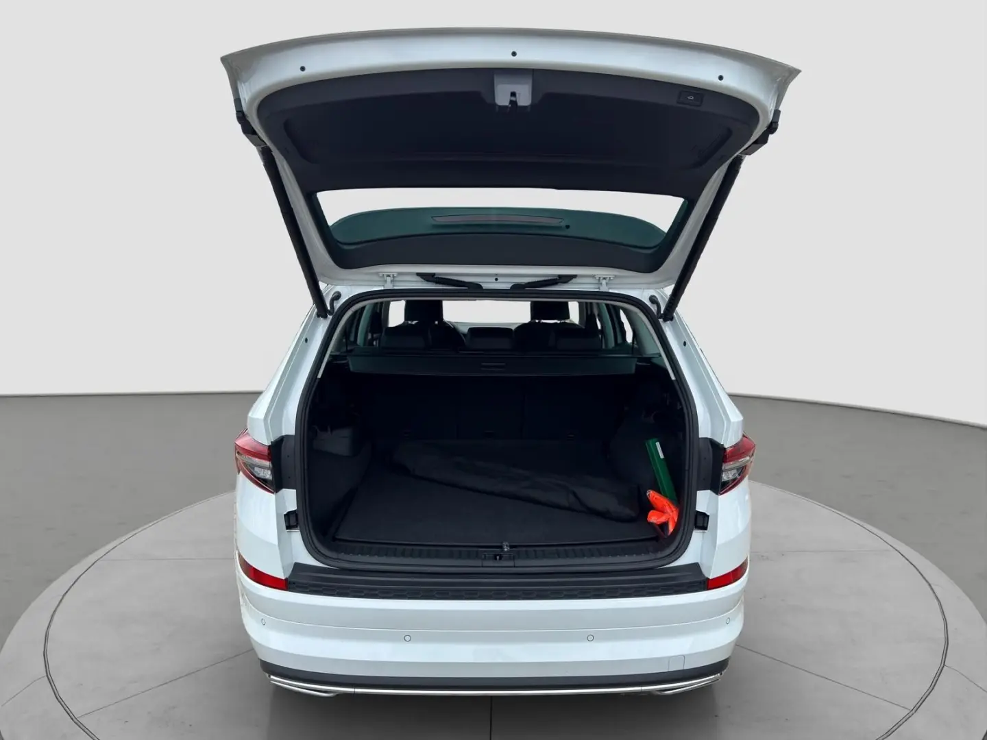 Kodiaq L&K 4x4 AHK KESSY APP-CAR ACC MATRIX VIRT