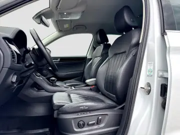 Kodiaq L&K 4x4 AHK KESSY APP-CAR ACC MATRIX VIRT