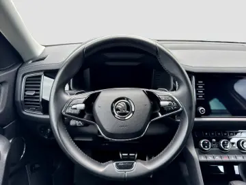 Kodiaq L&K 4x4 AHK KESSY APP-CAR ACC MATRIX VIRT