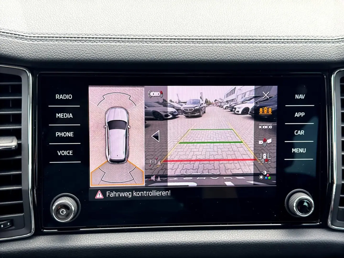 Kodiaq L&K 4x4 AHK KESSY APP-CAR ACC MATRIX VIRT