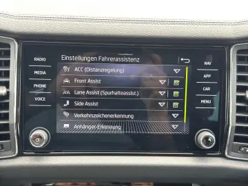 Kodiaq L&K 4x4 AHK KESSY APP-CAR ACC MATRIX VIRT