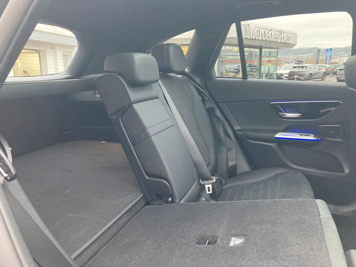 GLC 300 de 4M AMG Line Pano AHK Distronic 360 -K