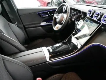GLC 200 4M AVANTGARDE LED NAVI KEYL KAM PTS