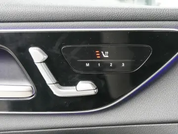 GLC 200 4M AVANTGARDE LED NAVI KEYL KAM PTS