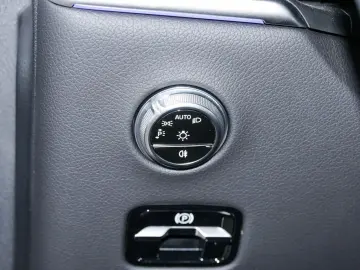 GLC 200 4M AVANTGARDE LED NAVI KEYL KAM PTS
