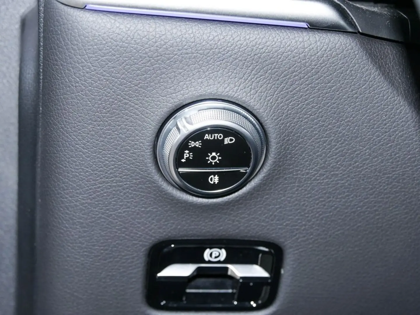 GLC 200 4M AVANTGARDE LED NAVI KEYL KAM PTS