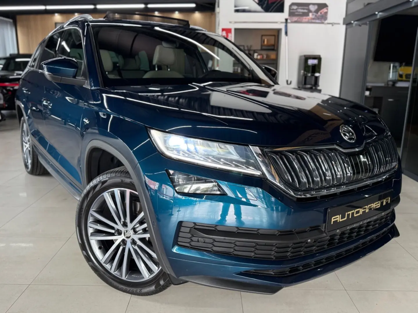 Kodiaq 2.0 TSI  Laurin&Klement  4x4 DSG PANO AHK