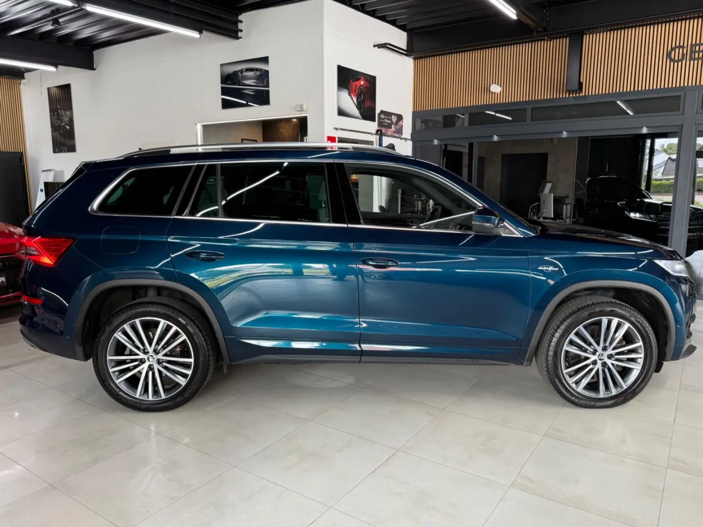 Kodiaq 2.0 TSI  Laurin&Klement  4x4 DSG PANO AHK