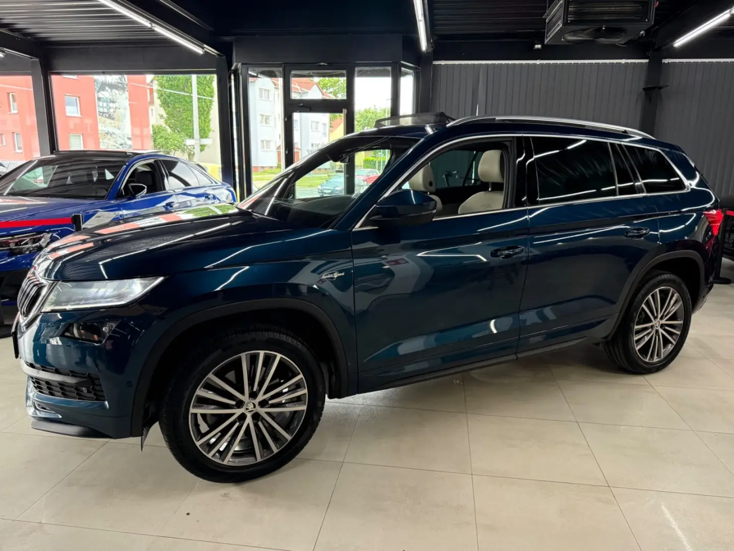Kodiaq 2.0 TSI  Laurin&Klement  4x4 DSG PANO AHK