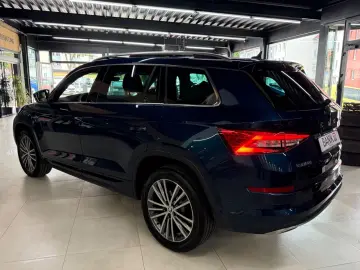 Kodiaq 2.0 TSI  Laurin&Klement  4x4 DSG PANO AHK