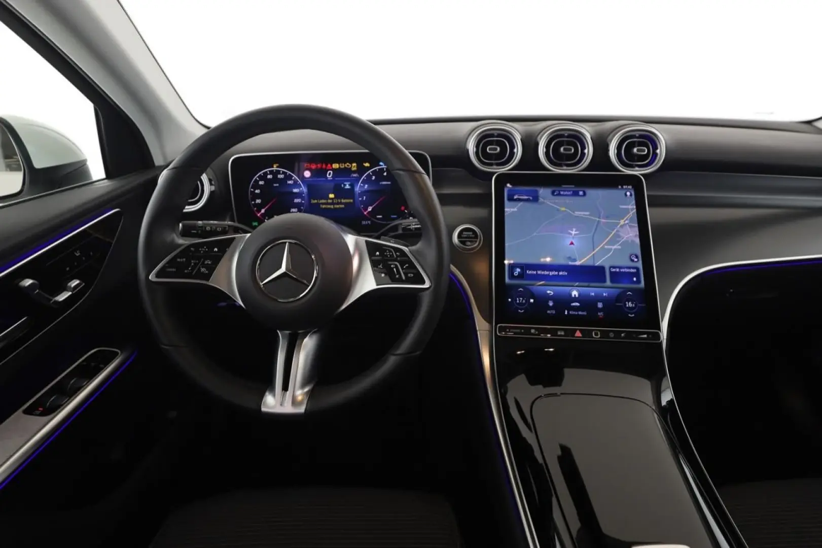 GLC 200 4M Avantgarde Pano Memory LED MBUX 360