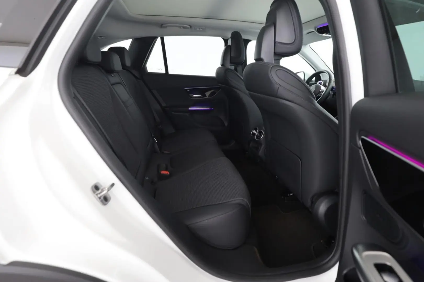 GLC 200 4M Avantgarde Pano Memory LED MBUX 360