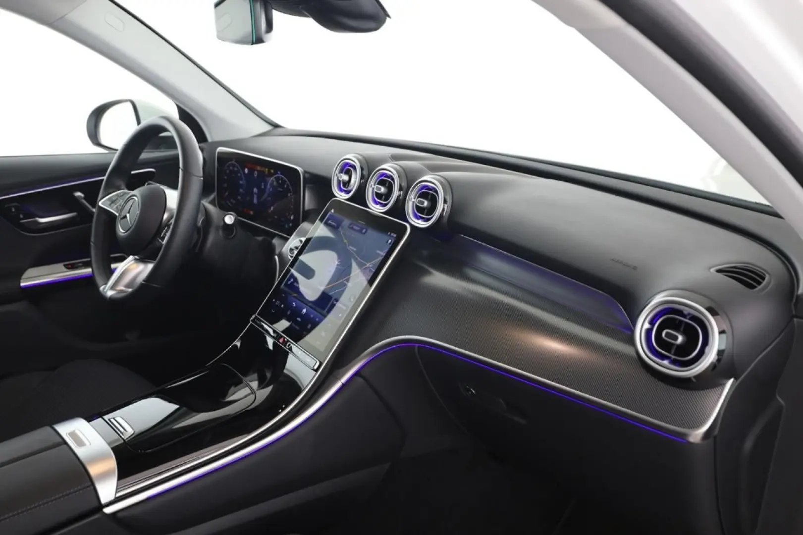 GLC 200 4M Avantgarde Pano Memory LED MBUX 360