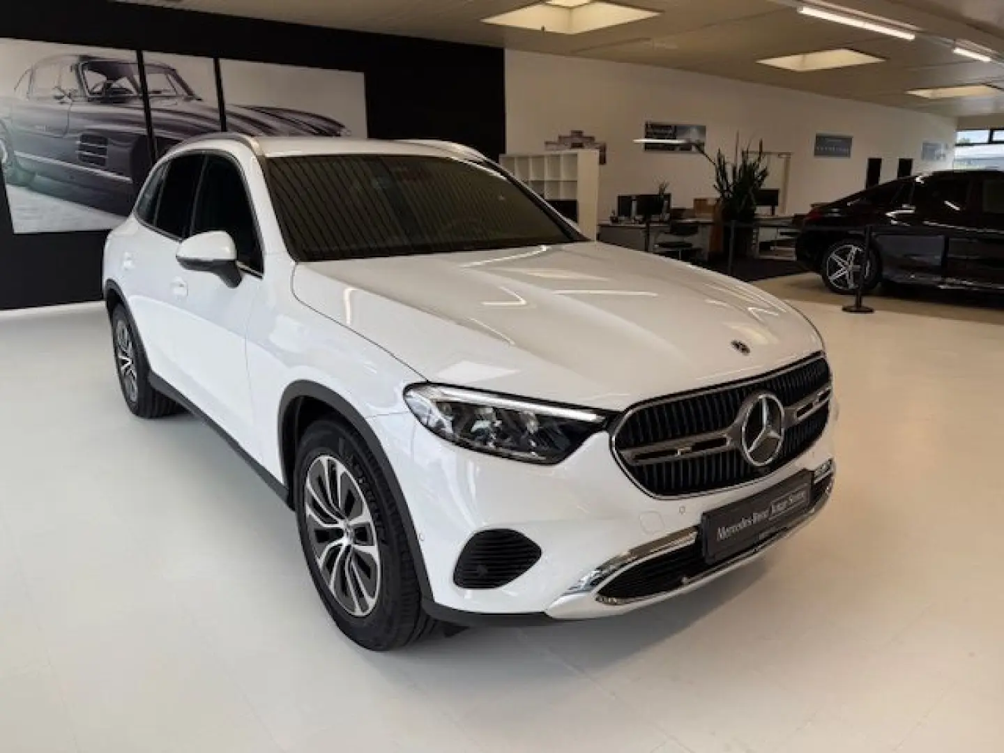 GLC 200 4M Avantgarde Memory LED MANUFAKTUR Lack