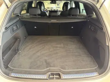 GLC 200 4M Avantgarde Memory LED MANUFAKTUR Lack