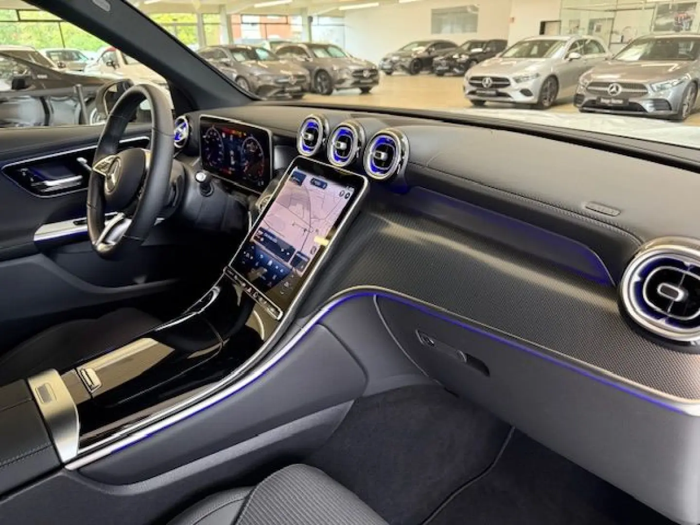 GLC 200 4M Avantgarde Memory LED MANUFAKTUR Lack