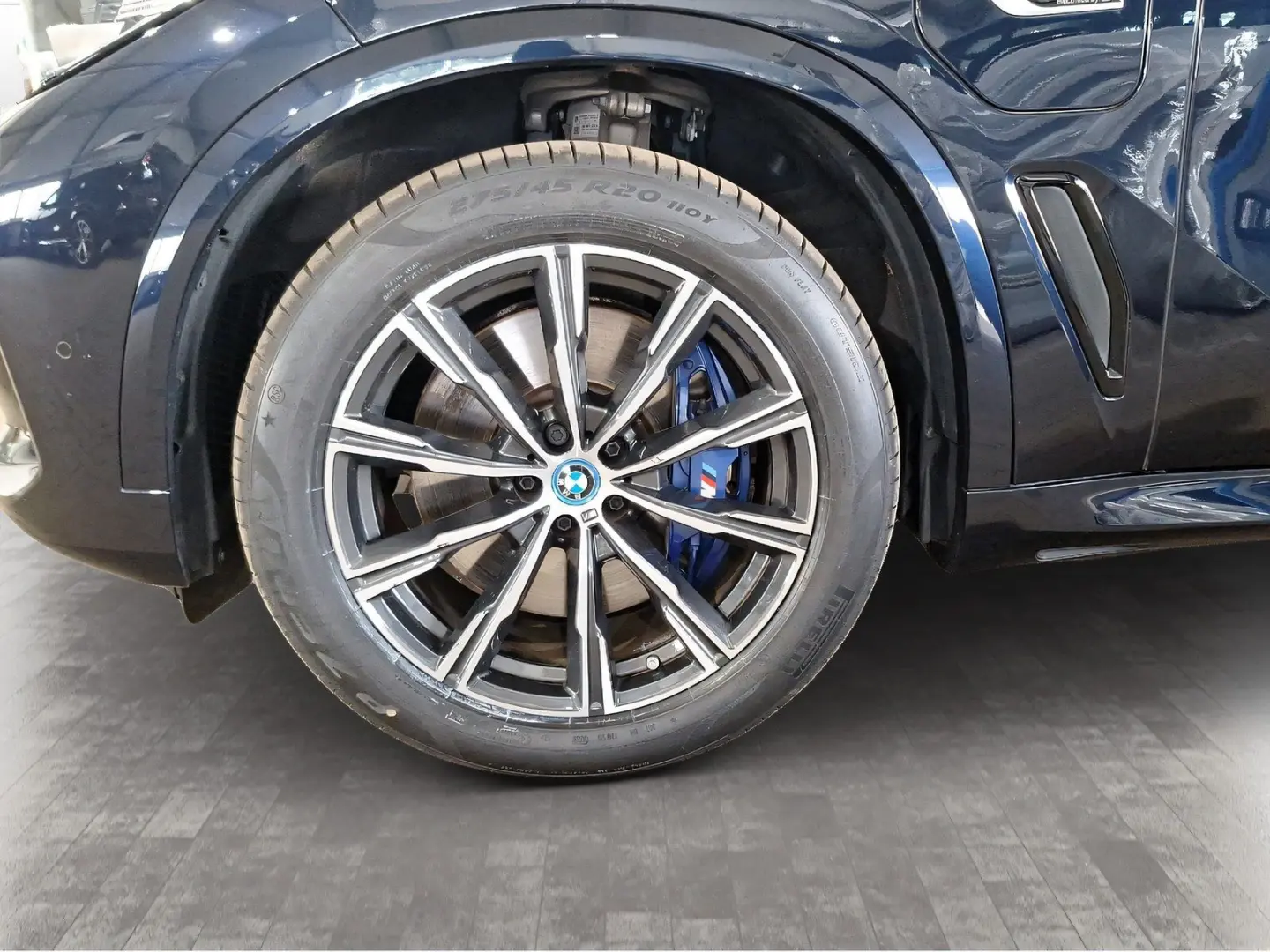X5 xDrive45e M Sport AHK LiveCockpitProf Kamera