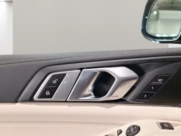 X5 xDrive45e M Sport AHK LiveCockpitProf Kamera