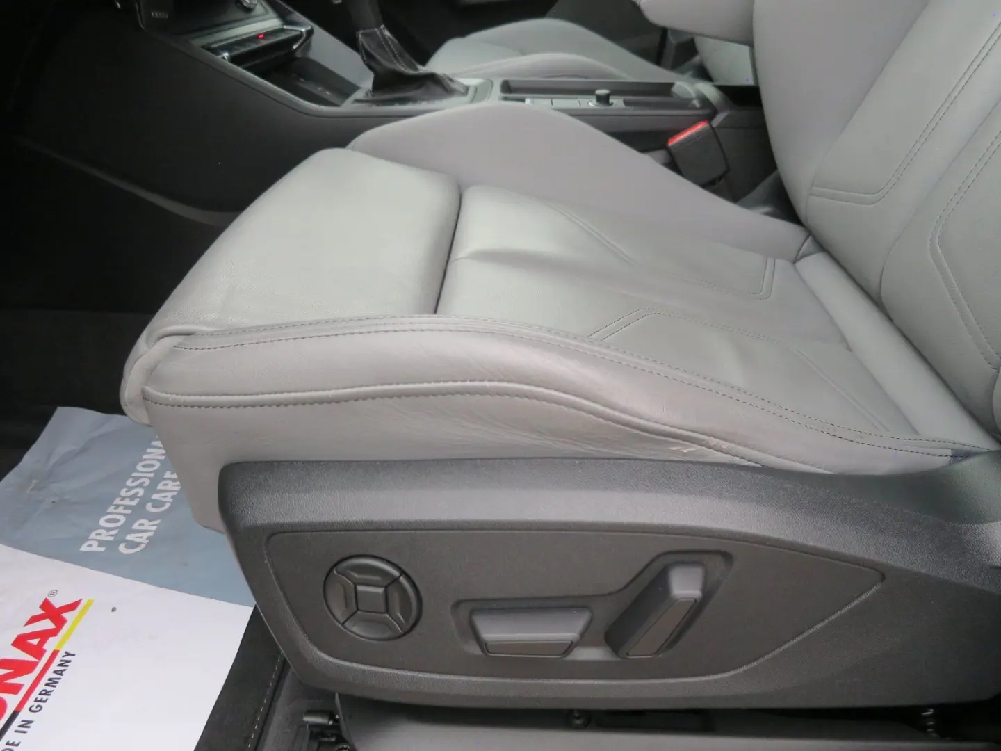 Q3 35  2.0 TDI quattro S line Standhzg LED ACC