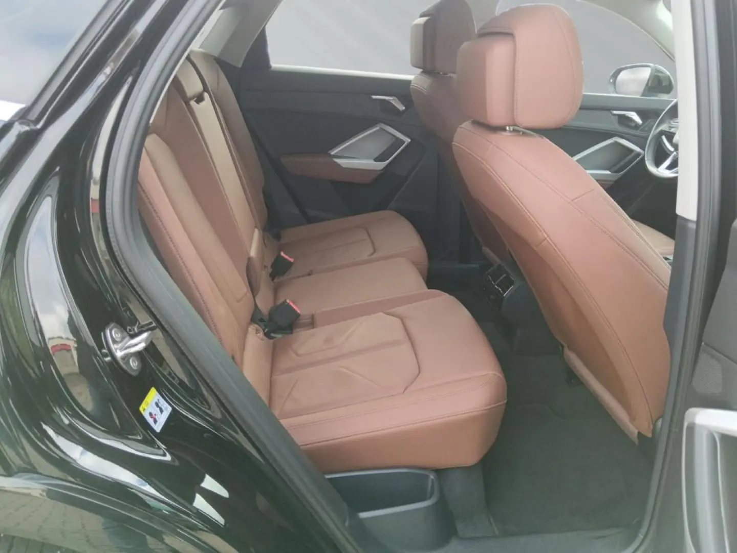 Q3 Sportback S line 40 TDI quattro S tronic AHK