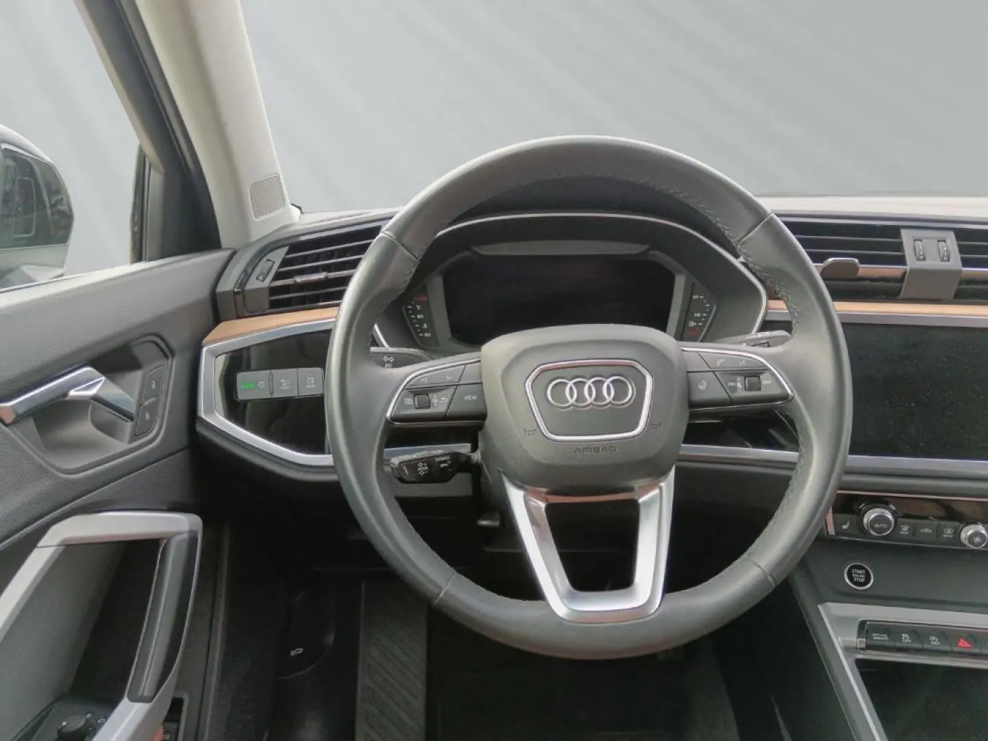 Q3 Sportback S line 40 TDI quattro S tronic AHK