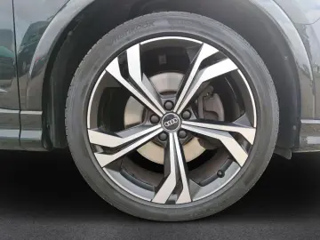 Q3 Sportback S line 40 TDI quattro S tronic AHK