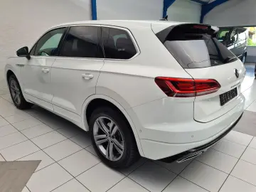 Touareg 3.0TDI R-Line 4Motion LED