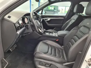 Touareg 3.0TDI R-Line 4Motion LED