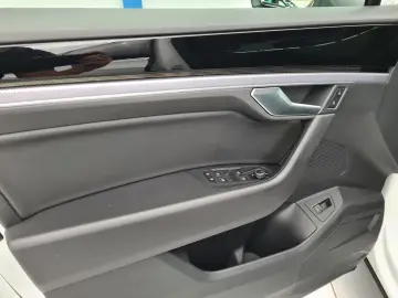 Touareg 3.0TDI R-Line 4Motion LED