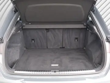 Q3 40 TDI quattro advanced PANO ACC AHK RFK LED