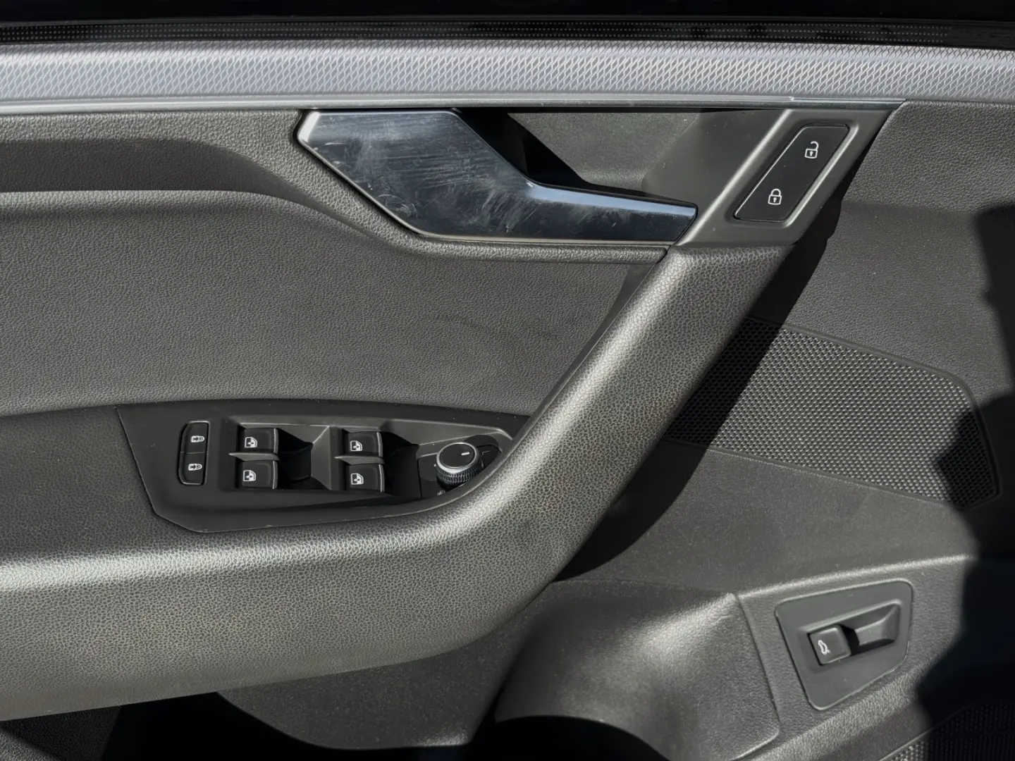 Touareg 3.0 TDI R-LINE BLACKSTYLE LM21 AIR MATRI