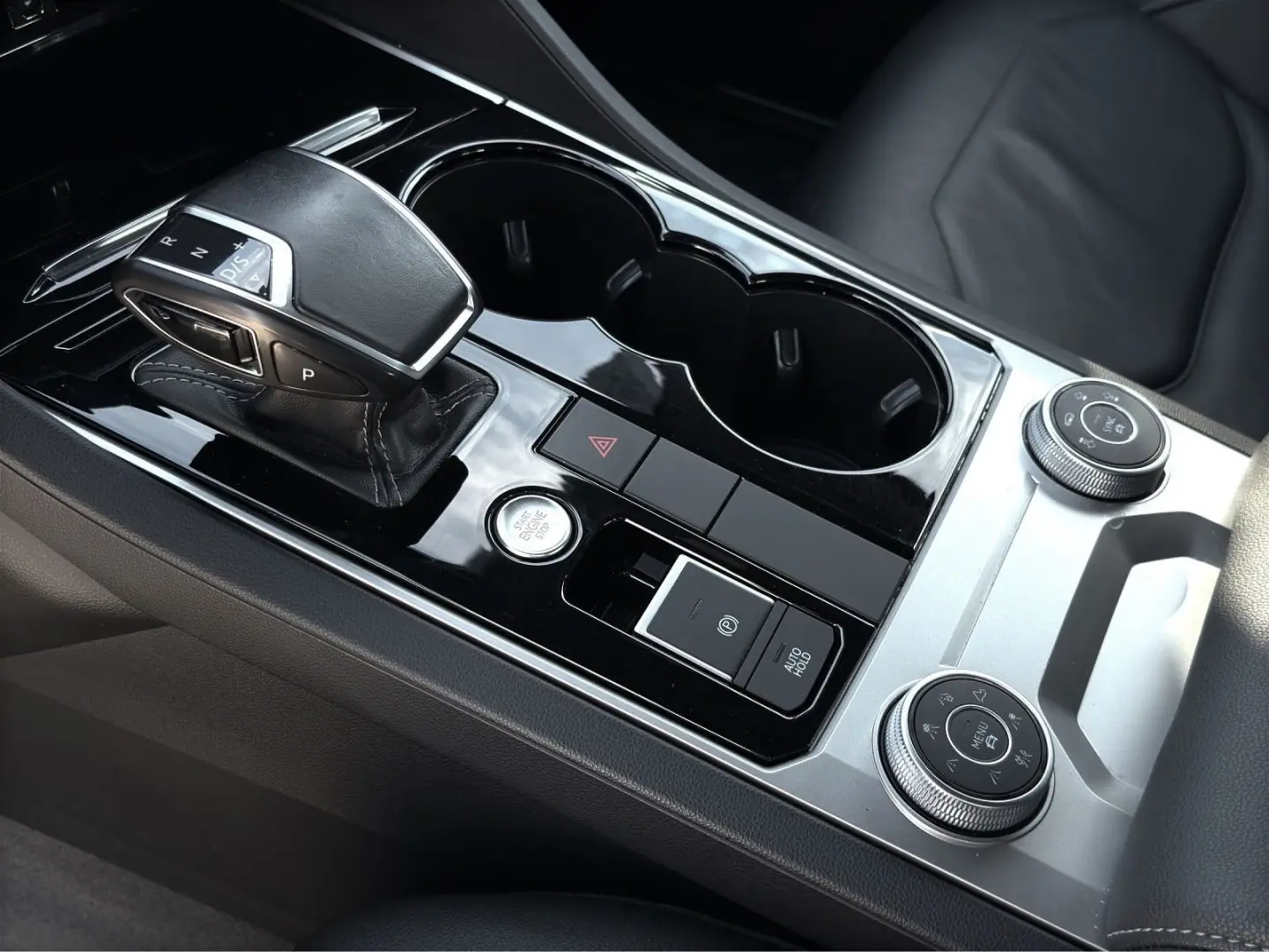 Touareg 3.0 TDI R-LINE BLACKSTYLE LM21 AIR MATRI