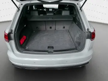 Touareg R-Line 3.0 TDI 19Z Leder RFK LED ACC DAB