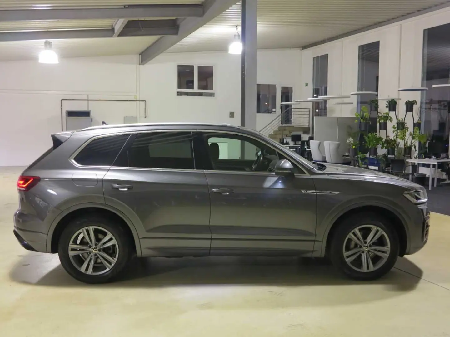 Touareg 3.0 V6TDI SCR 4Mot DPF Aut. R-Line Leder