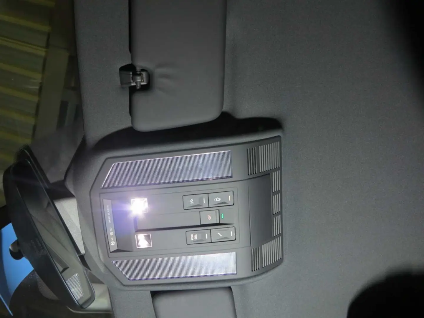 Touareg 3.0 V6TDI SCR 4Mot DPF Aut. R-Line Leder