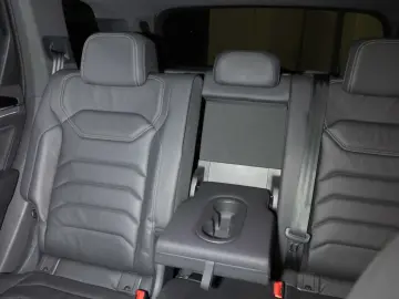 Touareg 3.0 V6TDI SCR 4Mot DPF Aut. R-Line Leder