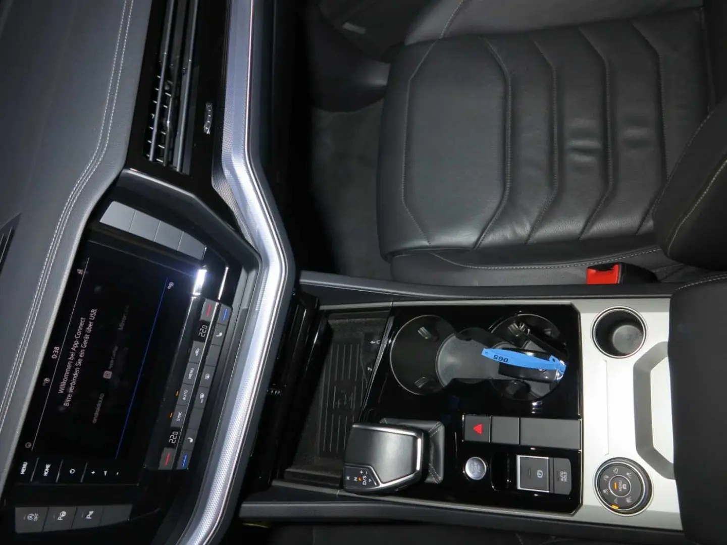 Touareg 3.0 V6TDI SCR 4Mot DPF Aut. R-Line Leder