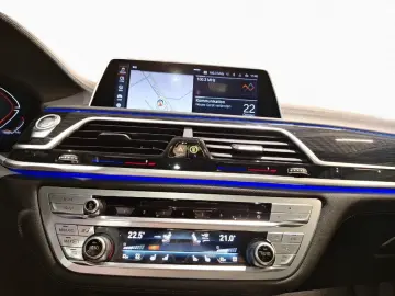 730d xDrive DA Prof ACC HUD StdHzg KomfSz Glasd.