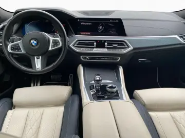 X6 xDr.40d M Sport 22  Skylounge AHK H K PA  HUD