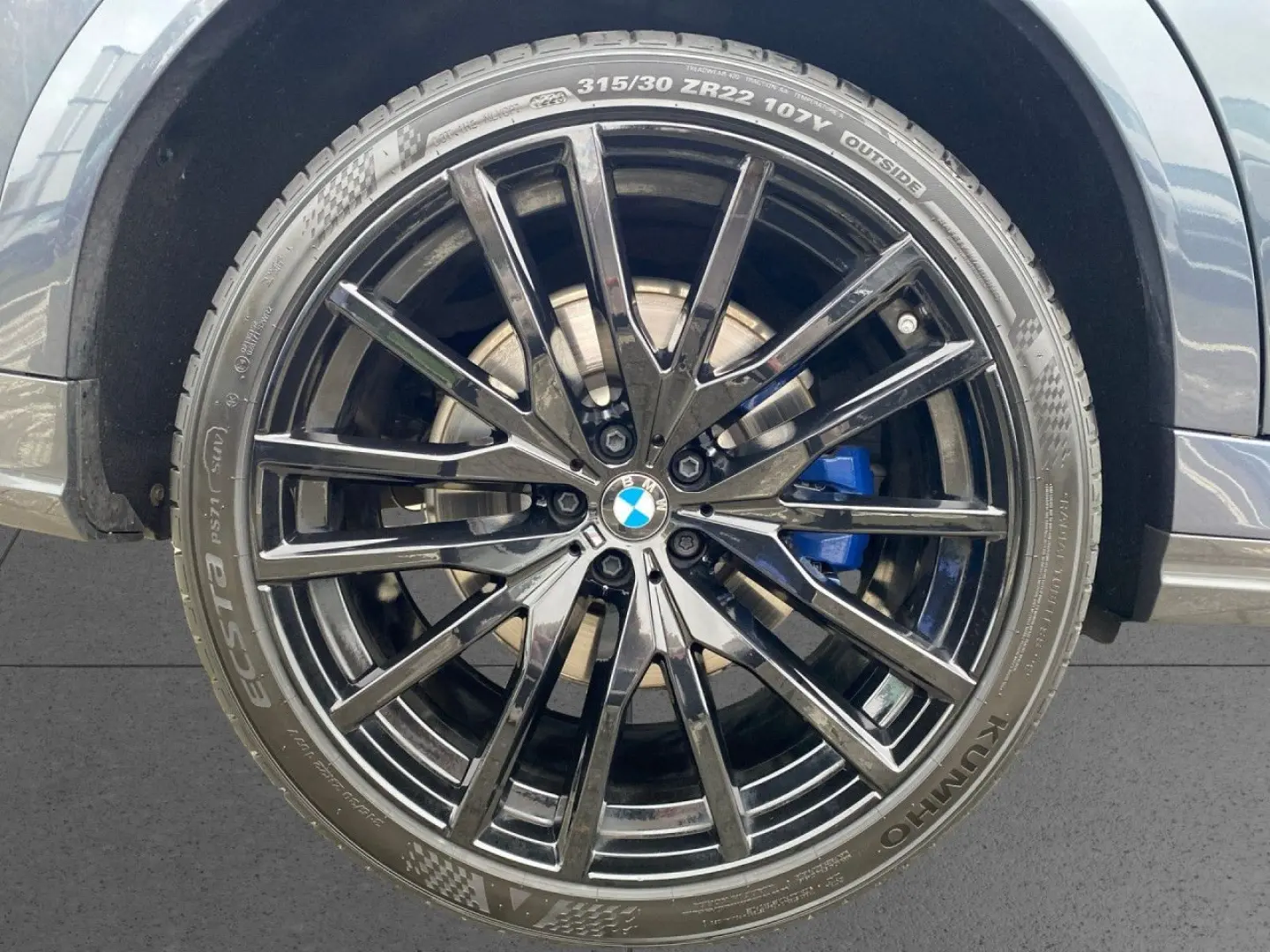 X6 xDr.40d M Sport 22  Skylounge AHK H K PA  HUD