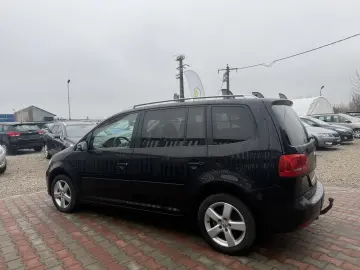 Volkswagen Touran 2011 1.4L Benzină