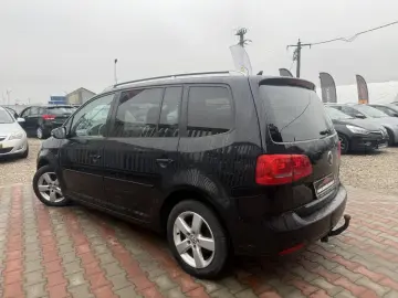 Volkswagen Touran 2011 1.4L Benzină