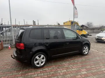 Volkswagen Touran 2011 1.4L Benzină