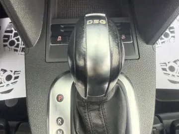 Volkswagen Touran 2011 1.4L Benzină