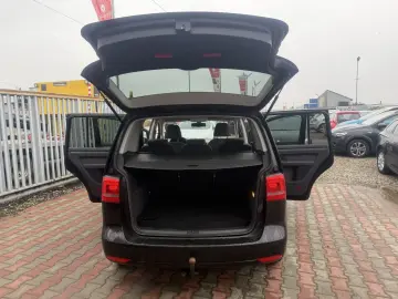 Volkswagen Touran 2011 1.4L Benzină
