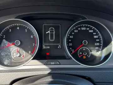 Volkswagen Golf 7 2014 1.2L Benzină